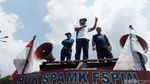 Penampakan Massa Buruh Tolak Kenaikan Harga BBM di depan DPR