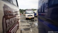 Arief menyebut sebelumnya untuk menggunakan jasa moda transportasi keduanya berbayar.