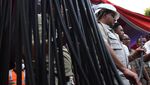 Kabel Utilitas di Mampang Mulai Ditanam di Dalam Tanah
