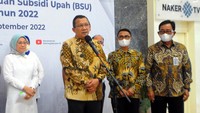 Bank BTN resmi menjadi salah satu bank penyalur Bantuan Subsidi UPAH (BSU). BTN berkomitmen mendistribusikan BSU sesuai ketentuan Pemerintah kepada pekerja yang memenuhi syarat sebagai penerima BSU.
