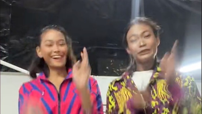 Sarah Tumiwa Bonge dan Sarah Tumiwa