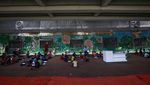 Luar Biasa, Guru Ini Beri Sekolah Gratis di Kolong Jembatan New Delhi