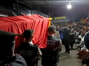 Aipda Ahmad Karnain Dimakamkan Secara Kedinasan
