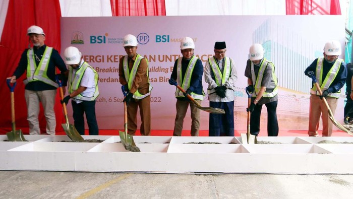 BSI akan membangun gedung 10 lantai di banda Aceh. Gedung BSI ini dengan konsep green building ini akan menjadi landmark Aceh.