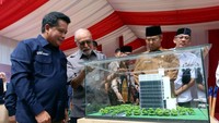 PT Bank Syariah Indonesia Tbk (BSI) membangun gedung sepuluh lantai dengan konsep green building di Banda Aceh sebagai upaya mendukung peningkatan ekonomi di Provinsi Aceh.