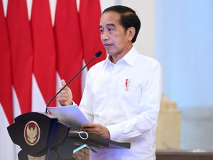 Respons Jokowi soal Isu Jadi Cawapres 2024: Itu dari Siapa?