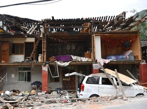 Korban Tewas Gempa China Jadi 74 Orang, Ribuan Orang Dievakuasi