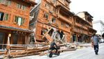 Melihat Kondisi Bangunan yang Hancur Akibat Gempa Sichuan, China