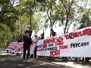 Demo di DPRD Sumut, Mahasiswa Sebut Negara Sogok Rakyat Pakai BLT BBM