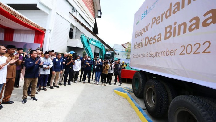 Desa Meunasah Asan, Aceh, yang merupakan binaan PT Bank Syariah Indonesia Tbk (BSI) melakukan ekspor perdana 60 ton bandeng ke Korea Selatan dan Jepang.