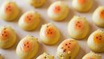 Baker Jepang Ini Bikin Macaron dan Mochi Berbentuk Karakter Lucu