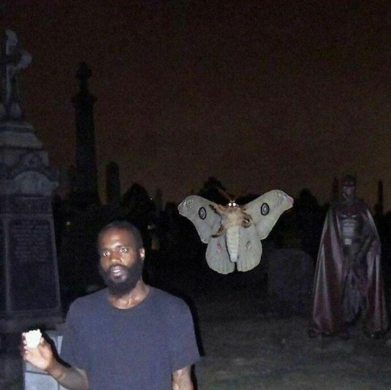 Foto membingungkan yang bikin penasaran