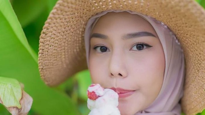 10 Momen Dara Arafah Saat Makan Es Krim dan Dinner di Resto Mewah