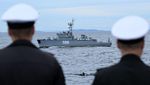 Gaya Putin Pantau Langsung Latihan Militer Rusia-China