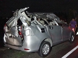 Hindari Tabrakan Mobil, Pengendara Motor di Polman Tewas Terjatuh
