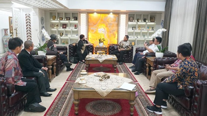 Ketua MPR RI Bamsoet menerima kunjungan Walubi.