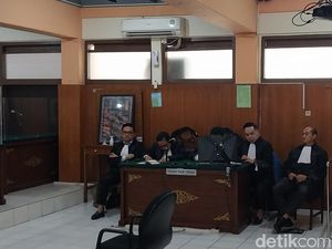Vonis 12 Tahun Lebih Ringan daripada Tuntutan Jaksa, Bos SPI Tetap Banding