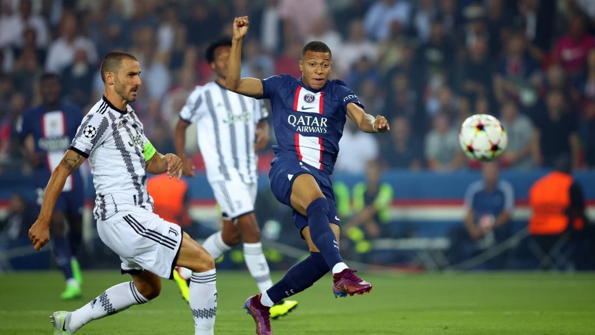 Gol Kylian Mbappe ke gawang Juventus. (Foto: Getty Images/Marc Atkins)