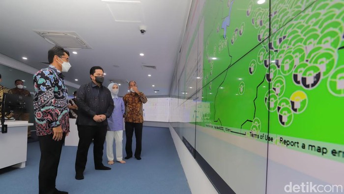Menteri BUMN Erick Thohir dan Dirut Pertamina Nicke Widyawati