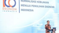 Momen Jokowi Buka Sarasehan 100 Ekonom Indonesia