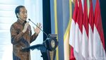 Momen Jokowi Buka Sarasehan 100 Ekonom Indonesia
