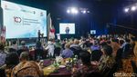 Momen Jokowi Buka Sarasehan 100 Ekonom Indonesia