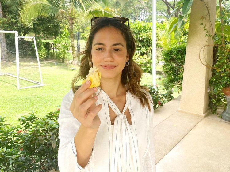 Pevita Pearce, Si Cantik Sri Asih yang Cicip Durian Pertama Kali