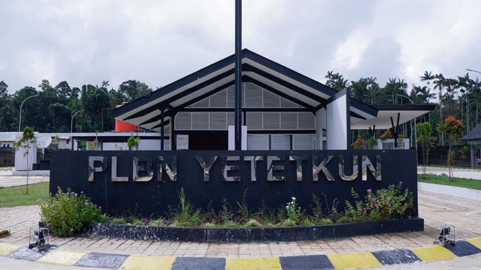 Kementerian Pekerjaan Umum dan Perumahan Rakyat (PUPR) terus berupaya mengurangi disparitas dan memeratakan pembangunan infrastruktur khususnya di kawasan perbatasan. Salah satunya melalui pembangunan pos lintas batas negara (PLBN) Terpadu Yetetkun di Kabupaten Boven Digoel, Papua.