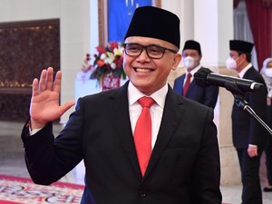 Track Record Jelas Bikin Jokowi Pilih Azwar Anas