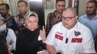 Nur Elly Heriani mengatakan setiap kali Razman ingin menikah, selalu memberikan izin. Foto: Pingkan/detikHOT