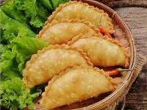 Resep Pembaca: Resep Jalangkote, Pastel Renyah Khas Makassar