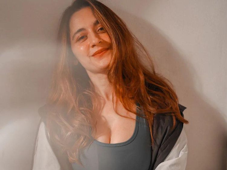 Deretan Bintang India Dicibir karena Terlalu Seksi-Berani Topless di Instagram