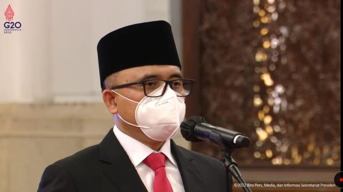 Azwar Anas Resmi Dilantik Jokowi Jadi Menpan Rb