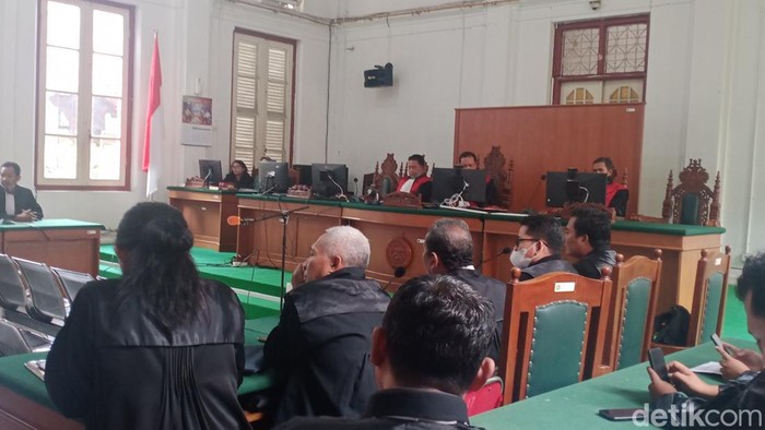 Sidang eks Kasatpol PP Makassar Muhammad Iqbal Asnan Cs di PN Makassar.