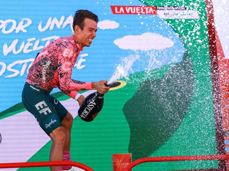 Intip Drama Etape 17 Vuelta 2022, Uran Podium-Evenepoel Makin di Depan