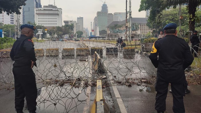 Ada Demo BBM di Patung Kuda, Lalu Lintas ke Arah Istana Ditutup (Rizky/detikcom)