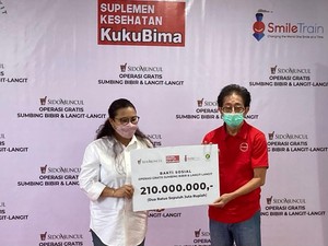 Suplemen Kesehatan Kuku Bima Sido Muncul Gelar Operasi Bibir Sumbing