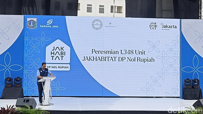 Anies Baswedan resmikan rumah DP Rp 0 di Cilangkap