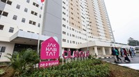 Anies menyatakan telah membangun kampung susun di lima lokasi terdiri atas 612 unit. Ada pula pembangunan 7.421 unit rusunawa serta 359 unit hunian terjangkau di kawasan Transit Oriented Development (TOD). ANTARA FOTO/Asprilla Dwi Adha