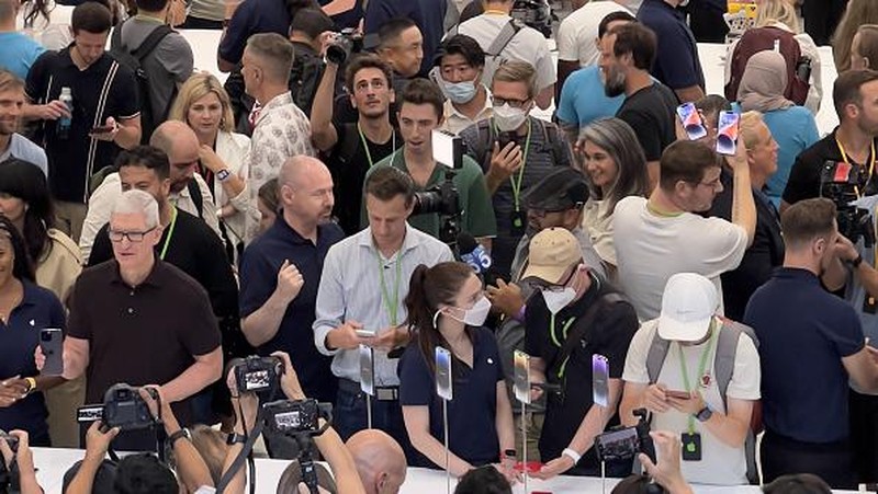 CUPERTINO, CA - SEPTEMBER 7: Apple unveiled four new iPhones, three new Apple Watches and an updated AirPods Pro during a press event on Wednesday in Cupertino, California, United States on September 7, 2022. (Photo by Tayfun Coskun/Anadolu Agency via Getty Images)