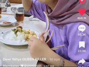 Viral Wanita Yogya Makan Bukan Pakai Sendok Tapi Kuku yang Super Panjang