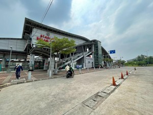Penjelasan KAI soal Karcis Parkir Ojol Rp 1.000 di Stasiun Bekasi Timur