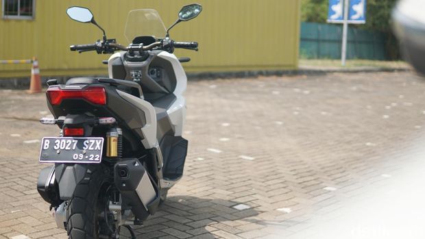 Honda ADV 160