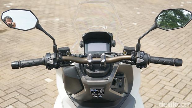 Honda ADV 160