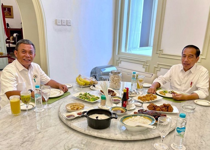 Jokowi dan Prasetyo Edi Marsudi