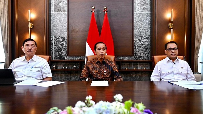 Keterangan Pers Menko Luhut, Presiden Jokowi dan Menhub Budi