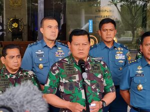 Irjenal Investigasi Sebab Pesawat G-36 Bonanza Jatuh di Selat Madura