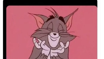 Yang lain mendapat cara untuk membeli iPhone 14, tapi ada yang menunggu harga iPhone 7 turun, sebut meme ini. Foto: Twitter