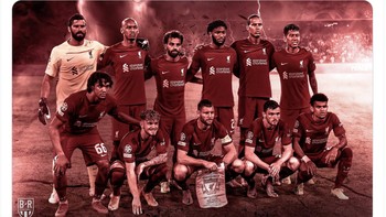 Liverpool menuai hasil buruk belakangan ini, ada di posisi tujuh Liga Inggris dan terbaru, dibantai Napoli. Foto: Twitter