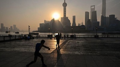 Menikmati Indahnya Matahari Terbit di Sungai Huangpu Shanghai